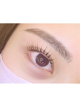 ナチュラル上品な目元にしたい