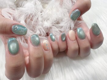 YCYサロン/ミント雪ネイル