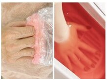 リボーンネイル ナミキザカ(Reborn Nail namikizaka)の雰囲気（選べる手肌ケアの１番人気は温かいロウパックでしっかり保湿♪）