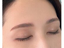 アイブロウエッセンス(eyebrow Essence)