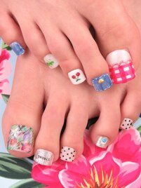 ガーリーネイル(*´ω｀*)