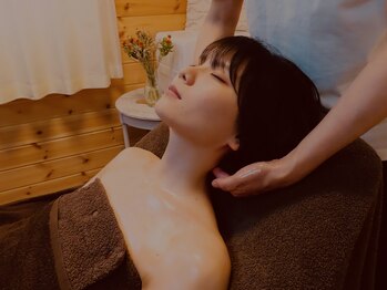 サロンシュシュ/極上ヘッドスパ+マッサージ