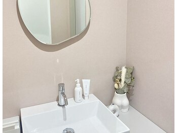 フィズアイビューティー 岡崎竜美ヶ丘店(fiz eye beauty)/マツエク｜まつげパーマ｜眉毛