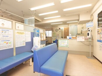 あおぞら整骨院 二俣川院/受付・待合室