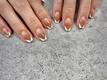 ネイル マックスケリー 大阪梅田(MAXKELLY)/オフ無料♪ＨＡＮＤ90分アート★