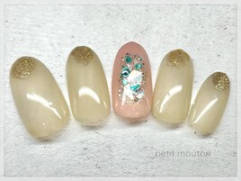 【くすみカラー×シェルネイル】