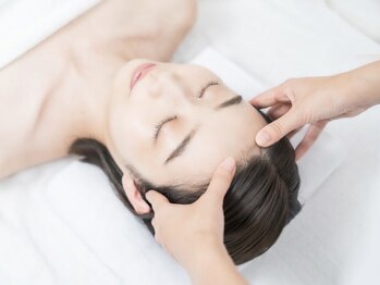 トゥルーボーテ(Truebeaute)の写真/【歴20年のベテランオーナーが施術◎】芸能人御用達の96％高濃度ヒト幹細胞を導入！