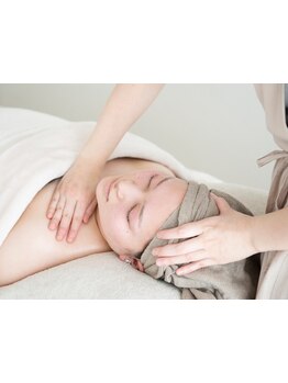 ホウレイ線・たるみ改善！予防ケア