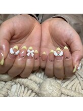 リリフリー(riri Free)/天使の羽根　フレンチネイル