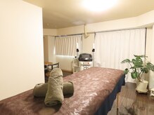 カナウ(KANAU)の雰囲気（男性/女性/学生/おひとり様/カップルでも来店しやすい内装です♪）