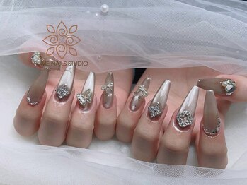 ウメネイルスタジオ(UME NAIL STUDIO)/長さだしやり放題×つけ放題