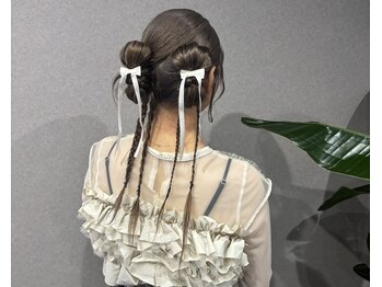 ヴァニ 大垣(Vani)/ヘアセット　タイトツインリボン
