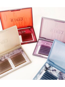 プラリネイセ(Praline.ise)の写真/シングル、フラット、バインドロック、ボリュームラッシュ、まつ毛パーマ等沢山のエクステメニューあり♪