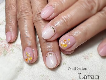 ララン(Laran)/押し花を夏らしくアレンジ！！