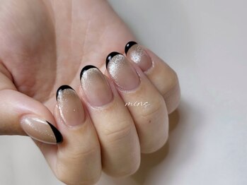 ミンスネイル(Mins Nail)/マグネットorフレンチネイル