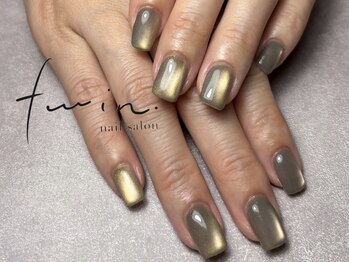 ツイン(twin.)/マグネットネイル