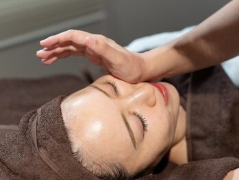 フェイスドット 吉祥寺(face.)/韓国式コルギで小顔に!