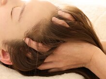 ユーアイドット(You I.)の雰囲気（夏バテにならない睡眠の質にこだわるオールハンドヘッドスパ！）