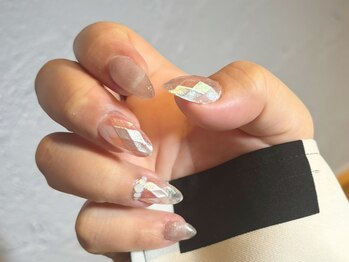 ターラ(Tara)の写真/経験豊富なスタッフが、シンプルから個性派までお客様の理想のデザインを叶えます♪仕上がりの満足度◎