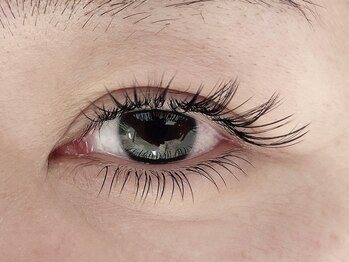 アマービレ(Amabile)/下まつ毛