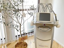 小顔・痩身・ブライダルエステ専門 Feelense. 【Dr.提携/小顔/痩身/ブライダル/毛穴】