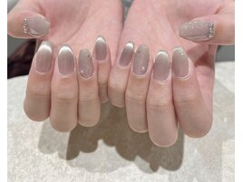 グレージュ×マグフレンチ