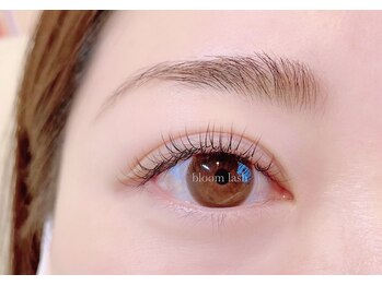まつげエクステ専門サロン ブルームラッシュ(bloom lash)/人気のフラットラッシュ☆