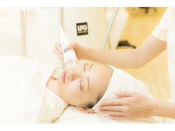 イーズ 大丸東京店/ ≪フェイシャル:小顔≫