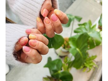 アミネイル(Aminail)/春カラー