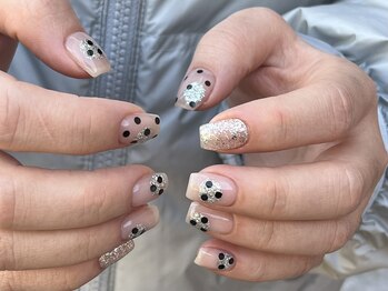 リリバイシエル(lili by CieL)/dot◎design