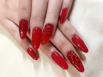 ラビング(Loving)/赤ネイル