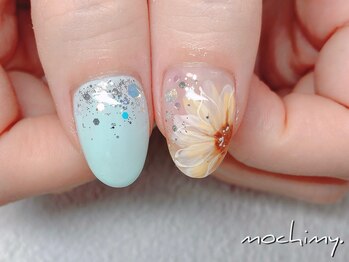 モチミィ(mochimy.)/*ひまわりネイル/親指アップ*