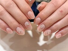 シー(She)/チークデザイン