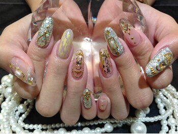 エスフィーネイルサロン リシェル(Esfy nailsalon Richer)/エスニックネイル