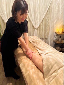 ノエル(noel)の写真/パンパンにむくんだ脚も、こだわり手技で溜まった老廃物の排出を促進◎すっきり軽やかスリム美脚へ♪