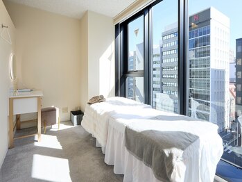 フェイスドット 吉祥寺(face.)/店内風景(系列店)