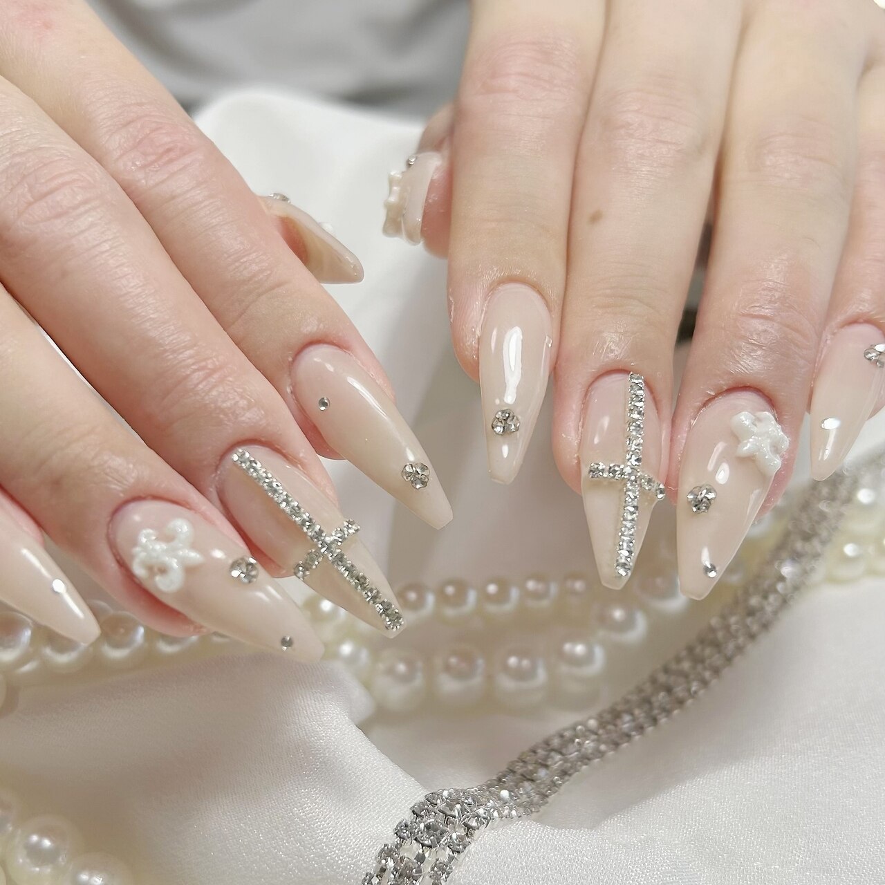 2025年-2026年冬トレンド】クロスネイルのネイルデザイン集｜人気順｜3