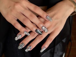 シルバー×ブラック