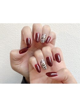 シンプル系（オフィス・日常）が得意