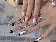 Best Nail 銀座店【ワンホンネイル・スカルプ・パラジェル・上品ジェルネイル】/上品なフレンチ　クロムネイル