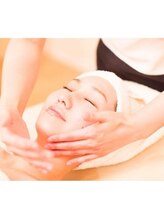 キレイ(KIREI)/フェイシャル施術