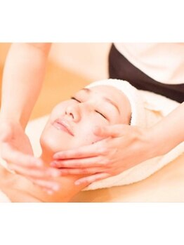 キレイ(KIREI)/フェイシャル施術