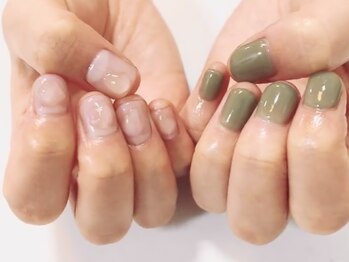 フレイムス アイラッシュ アンド ネイル(FRAMES)/アシンメトリーしずくネイル♪