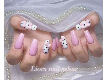 リオラネイル(Liora Nail)/長さ出しシンプルデザイン
