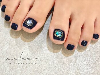 エール バイ クレアチュールドゥエ(ailes by creaturedoue)の写真/気分を上げてくれるフットネイルで日常を華やかに彩る★細かな部分まで丁寧に再現する高技術は好評◎