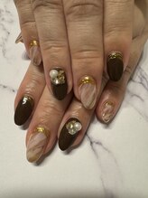 ネイルルーム プリル(Nail Room pulir)/