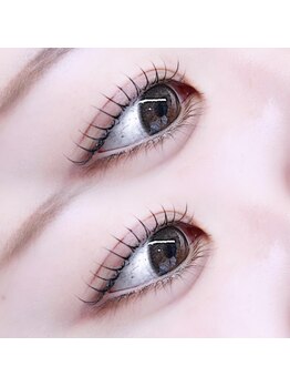 エムラッシュ(M.LASH)/マツエク/まつげパーマ/LED/眉毛