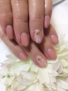 アンベリール ネイルサロンアンドスクール(embellir)/上品ネイル¥4800