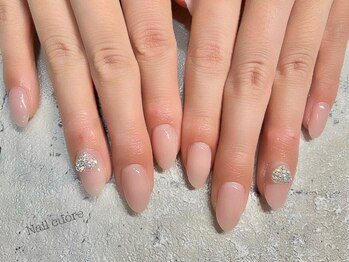 ネイル クオーレ(Nail cuore)の写真/オフィス～日常まで上品で華やかなデザイン多数☆圧倒的な高技術と丁寧なケアでモチの良さ◎理想の指先に♪