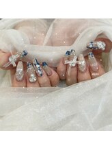 リンドネイル バイ モカ アンド ララ(Lind nail by moca and LaLa)/ネイビーネイル